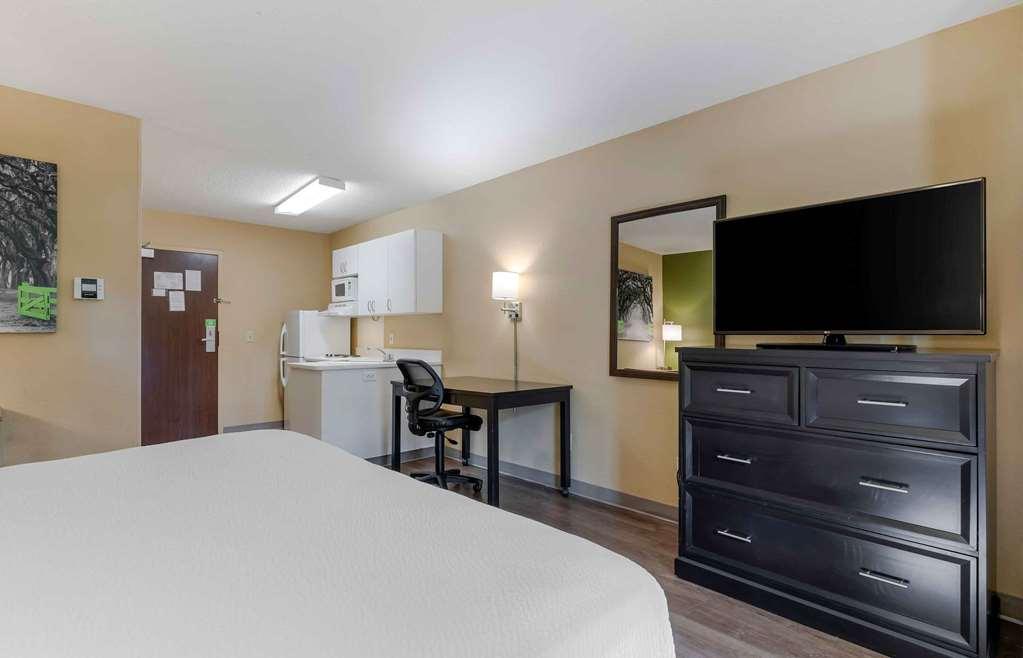 Extended Stay America Suites - Raleigh - Cary - Harrison Ave Habitación foto