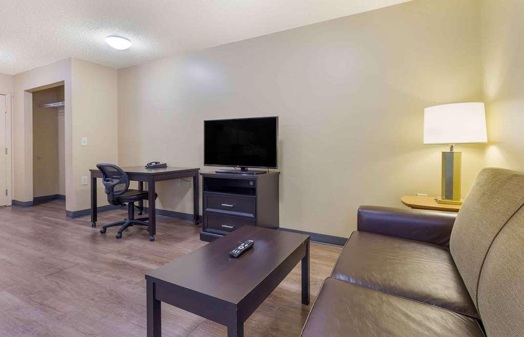 Extended Stay America Suites - Raleigh - Cary - Harrison Ave Habitación foto