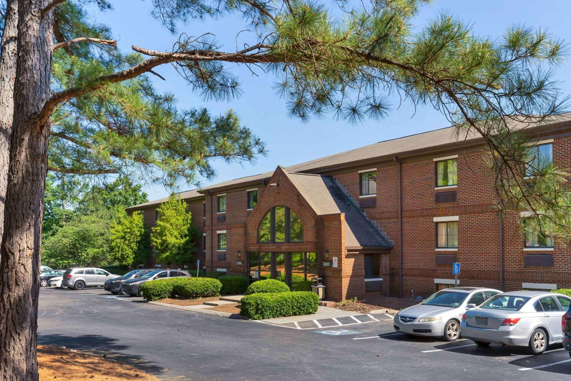 Extended Stay America Suites - Raleigh - Cary - Harrison Ave Exterior foto